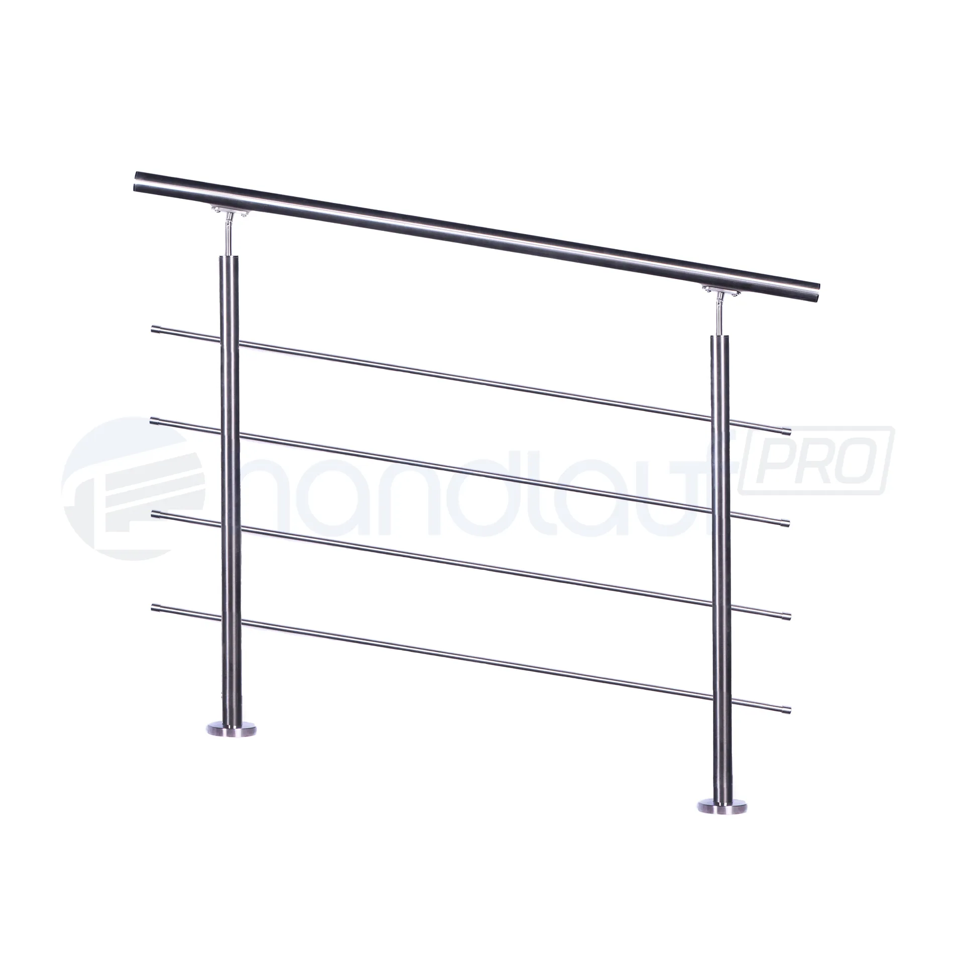 Edelstahlrelinggeländer mit vier Querstäben, aufgesetzt. Robust und stilvoll für den anspruchsvollen Außenbereich.